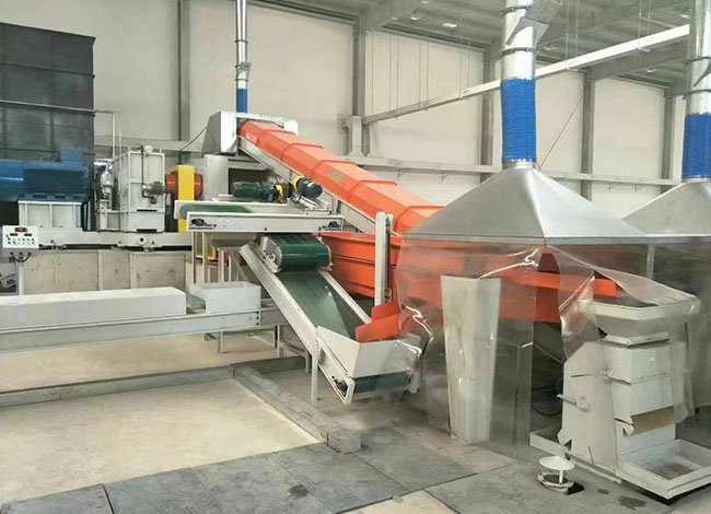 再生橡膠生產(chǎn)線(xiàn)